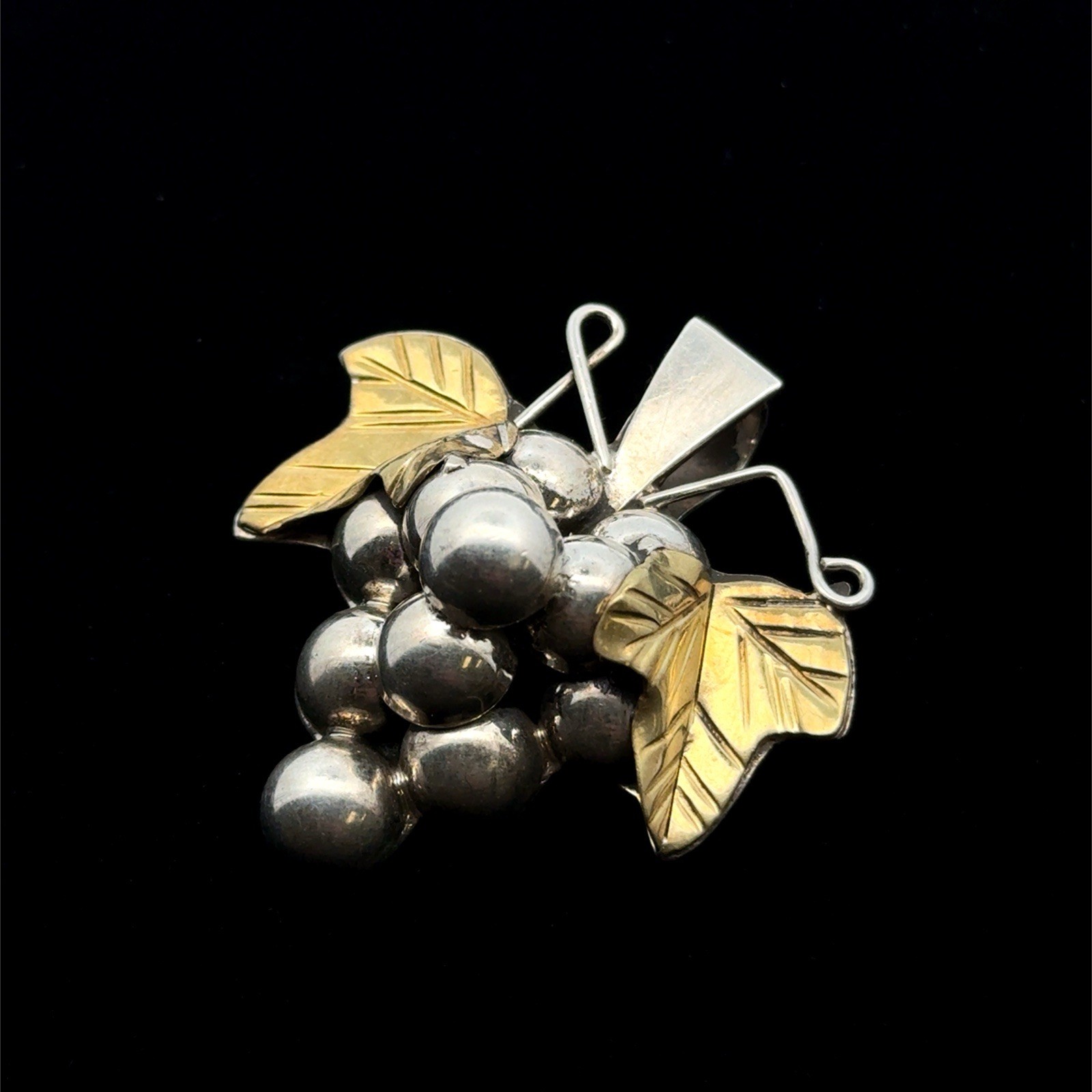 Taxco Mexico 925 Sterling Silver & Brass Grape Cluster Pendant/Brooch, 21.8g - Image 4
