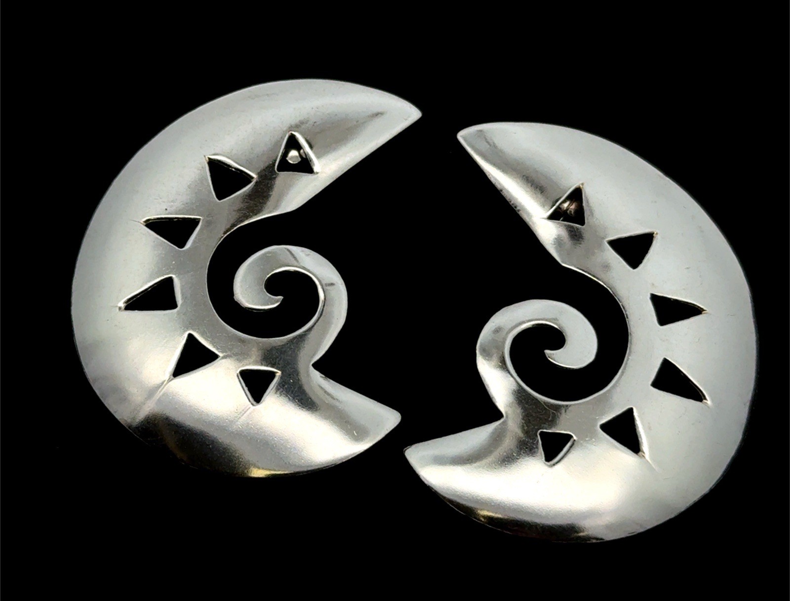 Vintage .925 Sterling Silver Modernist Crescent Moon Earrings, 15.1g - Image 2
