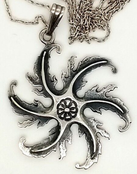 925 Sterling Silver Star Swirl 28 Inch Necklace 10.8 Grams