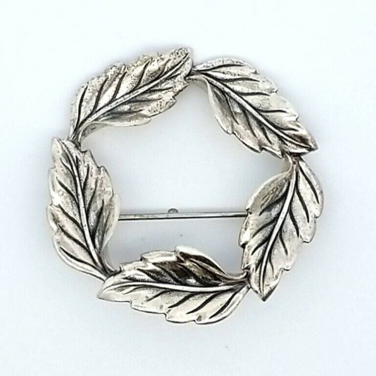 Vintage Beau 925 Sterling Silver Leaf Circle Pin/Brooch 6.1 Grams