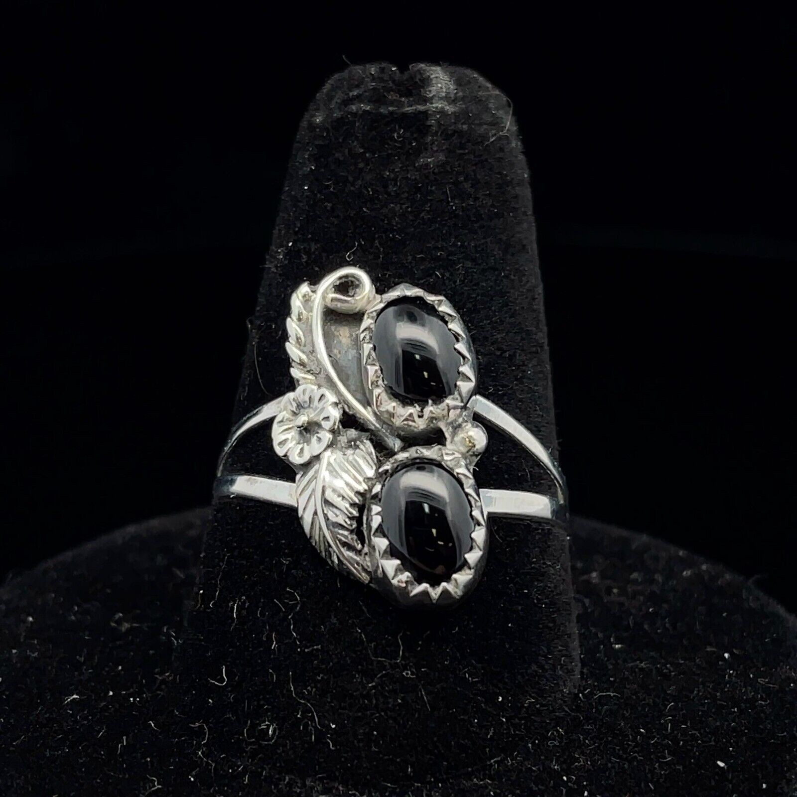 Navajo Sterling Silver and Black Onyx Floral Design Ring - Size 8 - Image 3