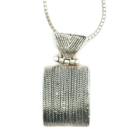 24” .925 Sterling Silver Pendant, Box Chain, 19.4g