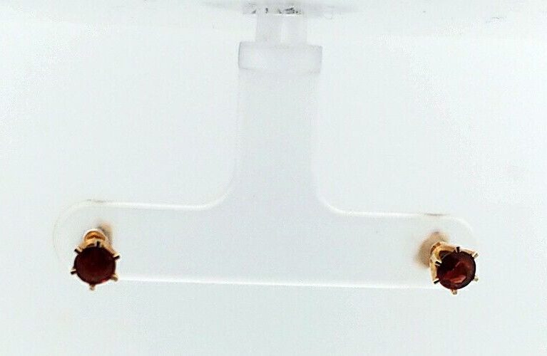 14K Yellow Gold Red Garnet Stud Earrings 0.7 Grams