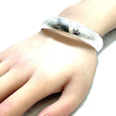 Vintage IBH Circle of Life 925 Silver Etched Hinged Bangle Bracelet - 7.5 Inch