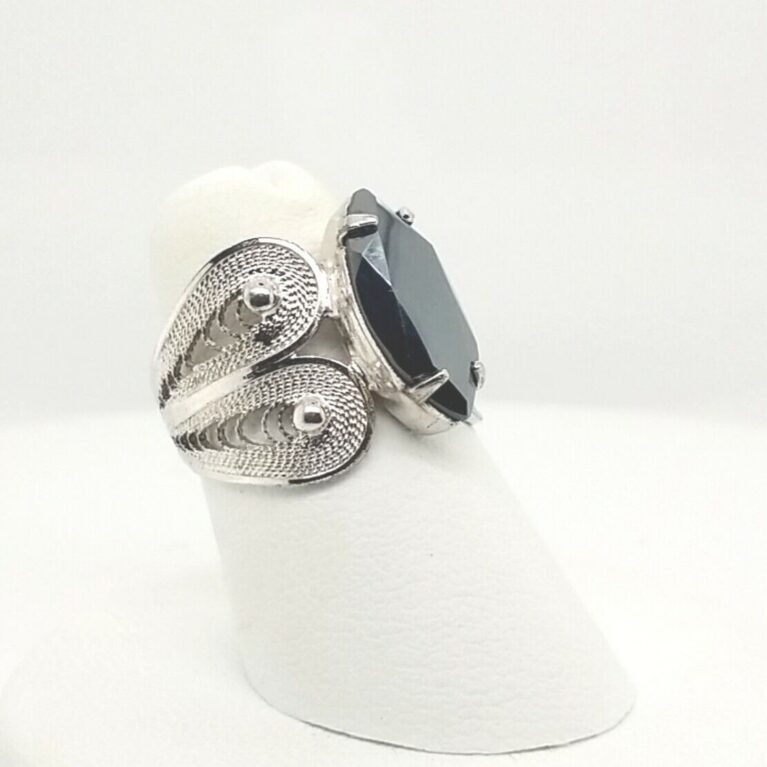 .925 Sterling Silver Marquise Cut Marcasite Ring Size 5 1/2 3.5g