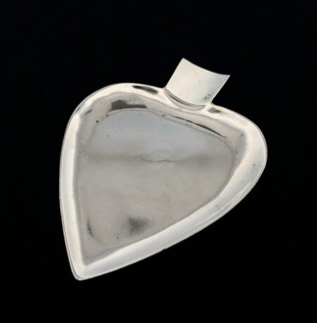 925 Sterling Silver Spade Heart Dish 28.2g