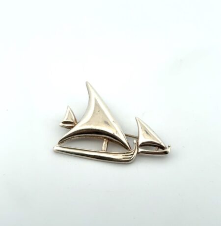 Vintage 925 Sterling Silver Sailboats Brooch/Pin 8.8g