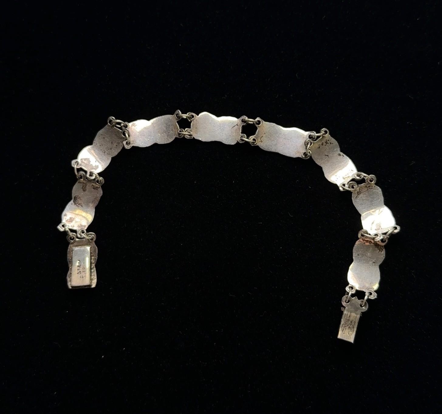 6.25” Antique Siam 925 Sterling Silver White Enamel Niello Dancers Bracelet 7.1g - Image 4