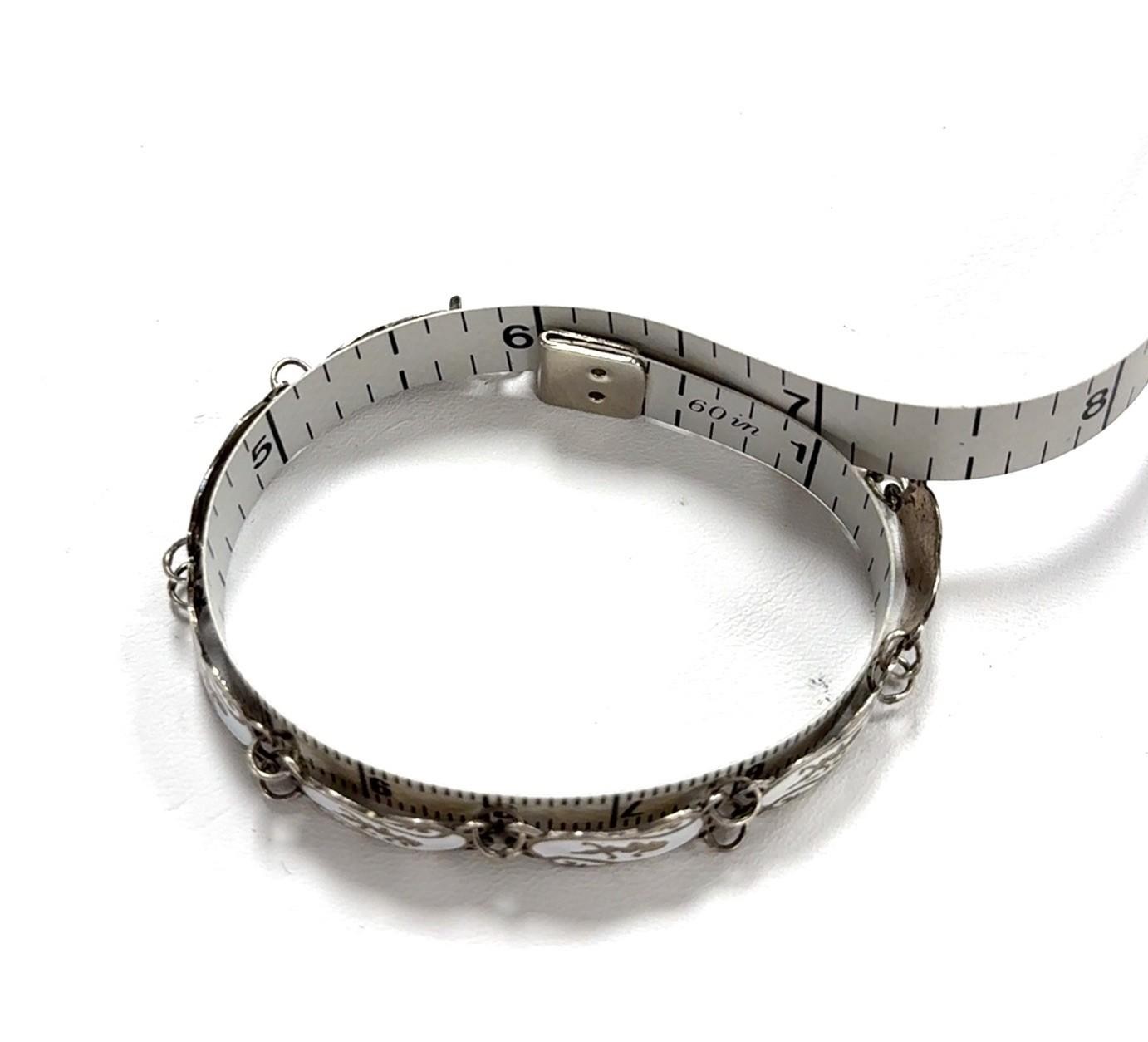 6.25” Antique Siam 925 Sterling Silver White Enamel Niello Dancers Bracelet 7.1g - Image 10
