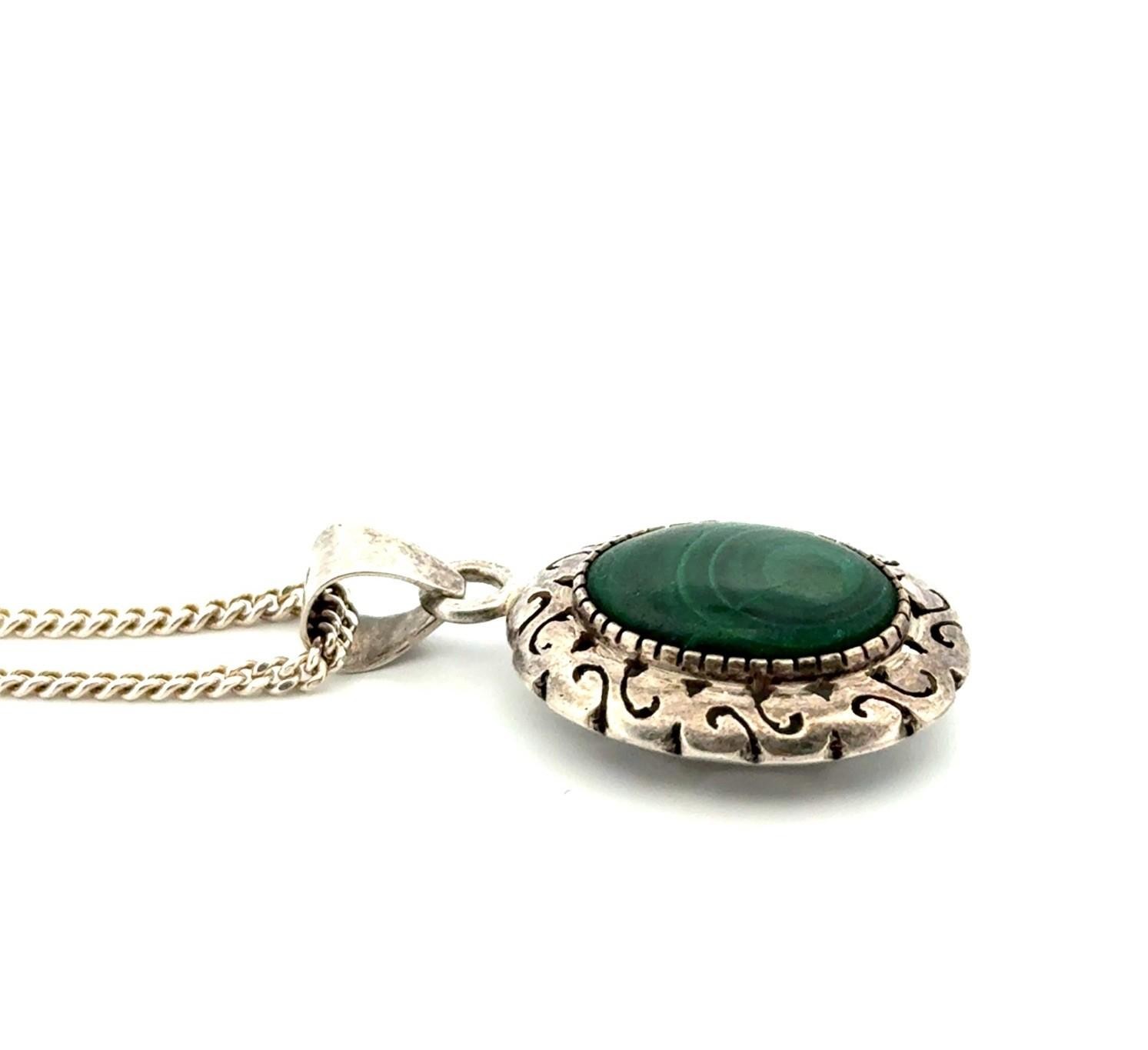 20” Vintage 925 Sterling Silver Oval Malachite Pendant Necklace 10.7g - Image 2