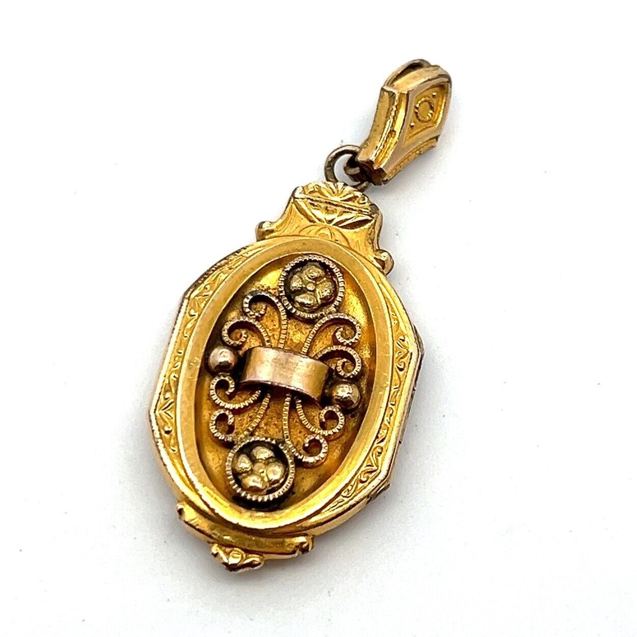 Antique 1/20 12k Gold Filled - Walter E. Hayward - Locket Pendant 7.3g