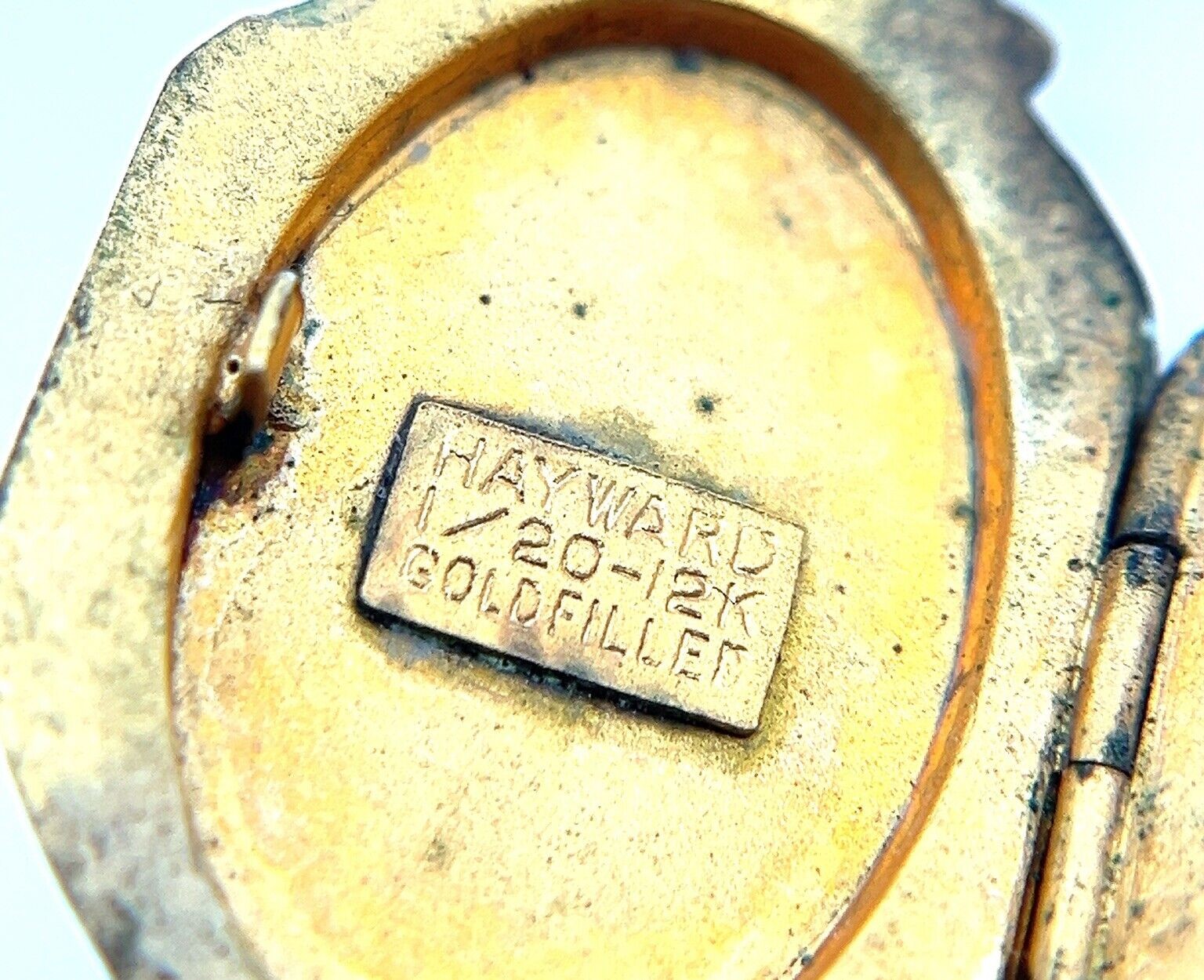 Antique 1/20 12k Gold Filled - Walter E. Hayward - Locket Pendant 7.3g - Image 7