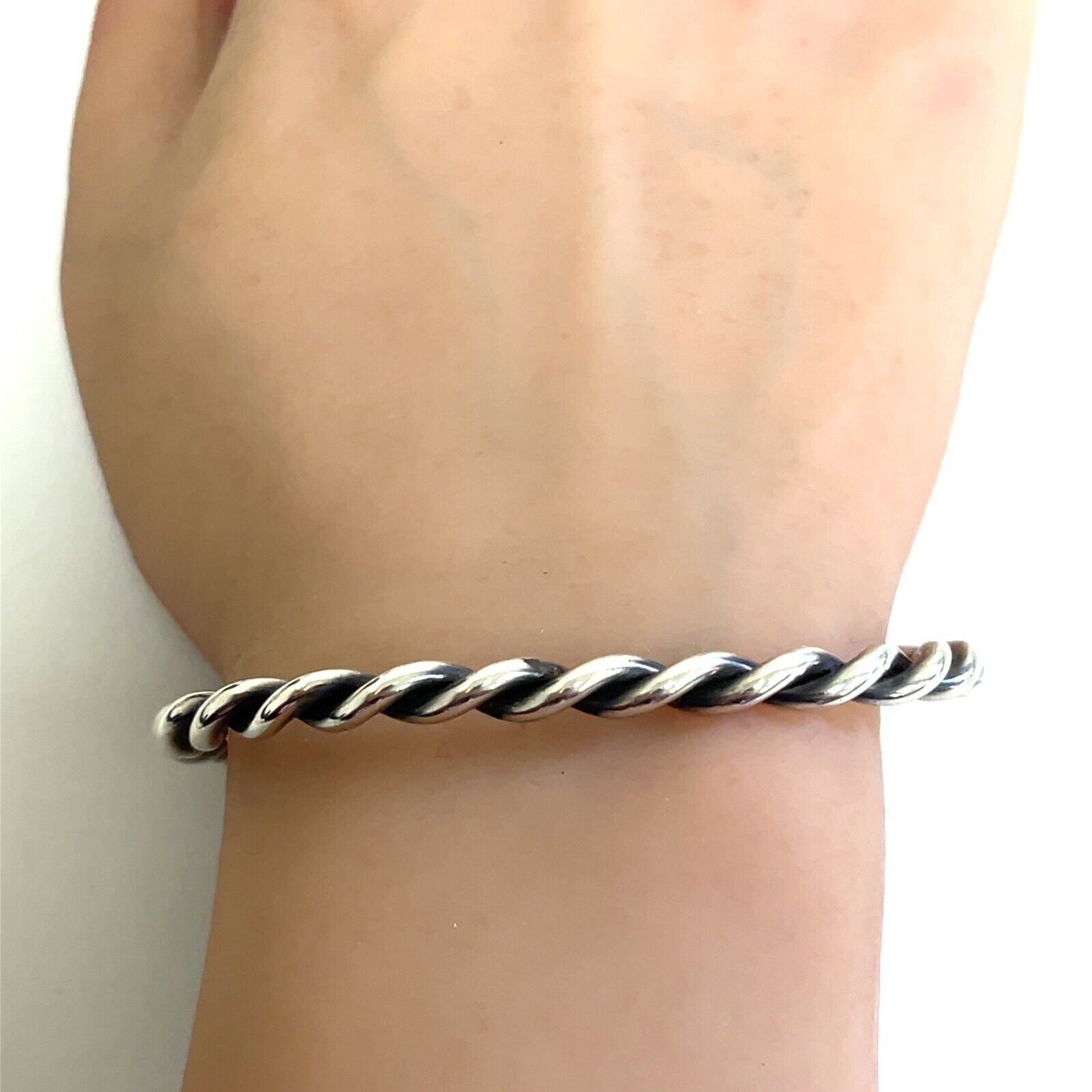Vintage Native American 6.5” Twisted Sterling Silver Cuff Bracelet - 17.2 Grams - Image 2