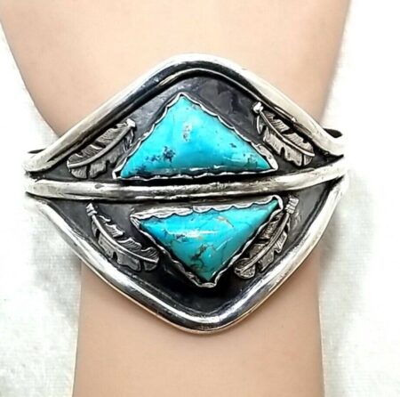 Sterling Silver Turquoise Navajo 0.4" Wide Cuff Bracelet 68.0 Grams - 7.5" Wrist