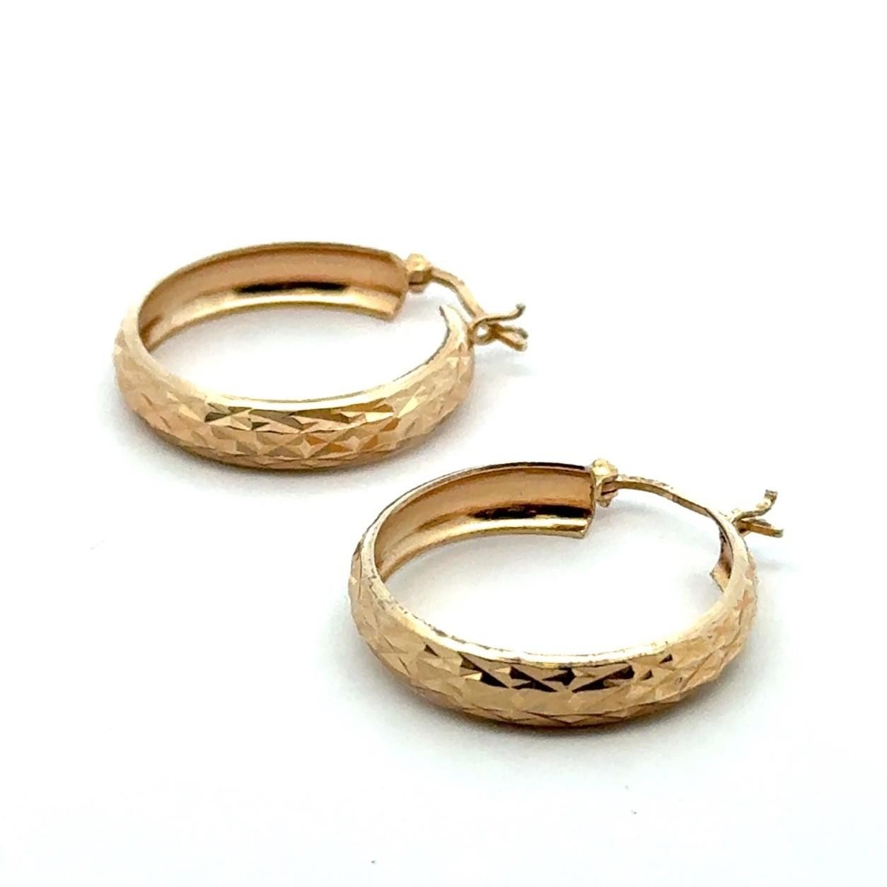 .925 Sterling Silver Gold Vermeil Diamond Cut Hoop Earrings, 3.37g - Image 5
