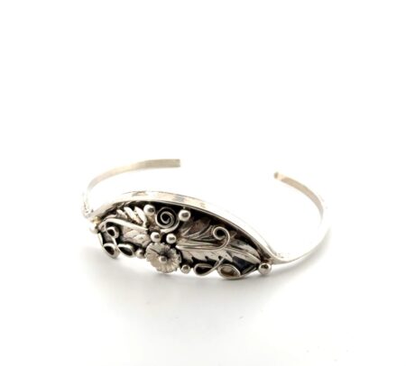 6” 925 Sterling Silver Floral Cuff Bracelet 10.8g