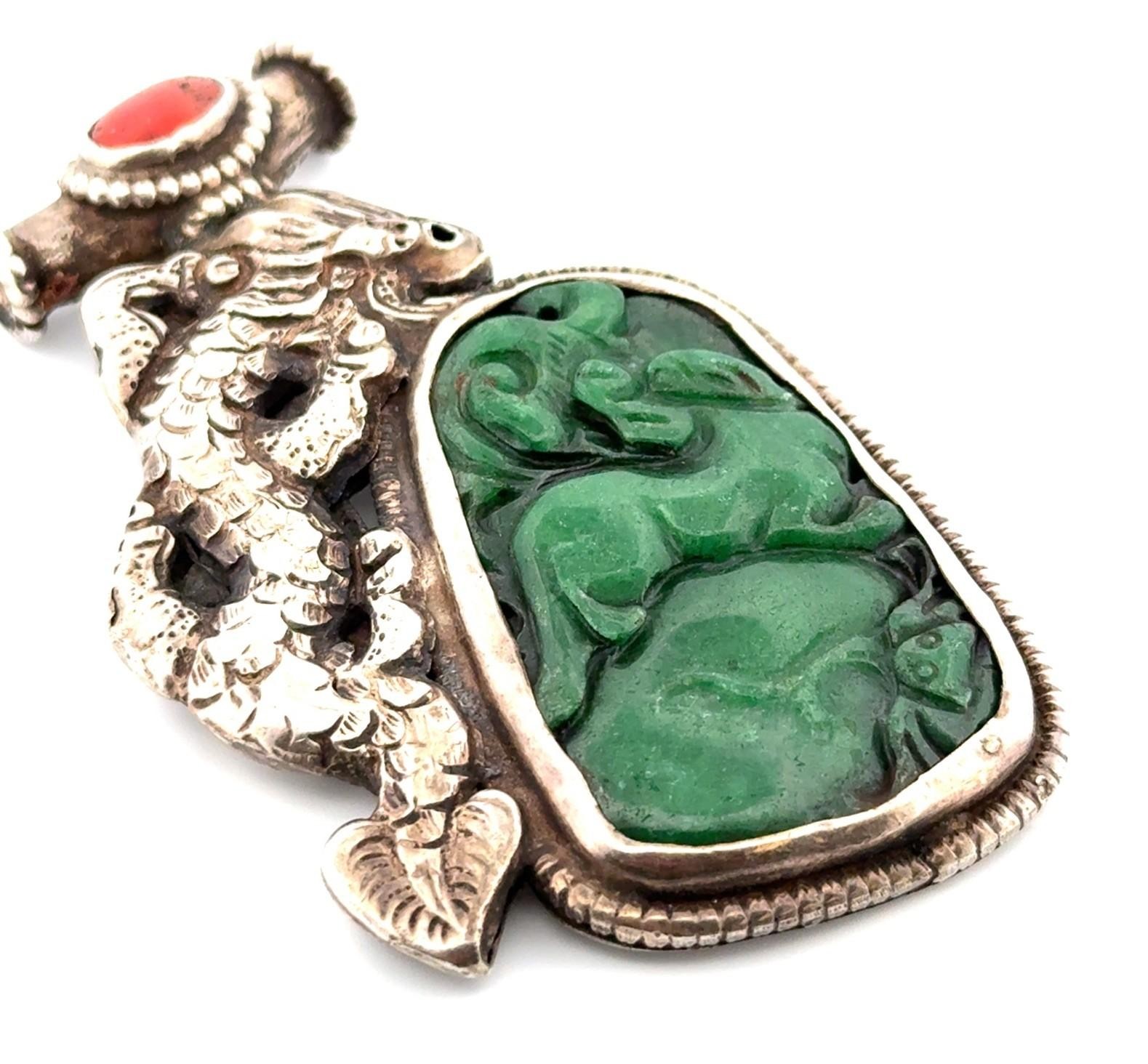 Large 925 Sterling Silver Carved Jade & Coral Dragon Pendant 52.1g - Image 2