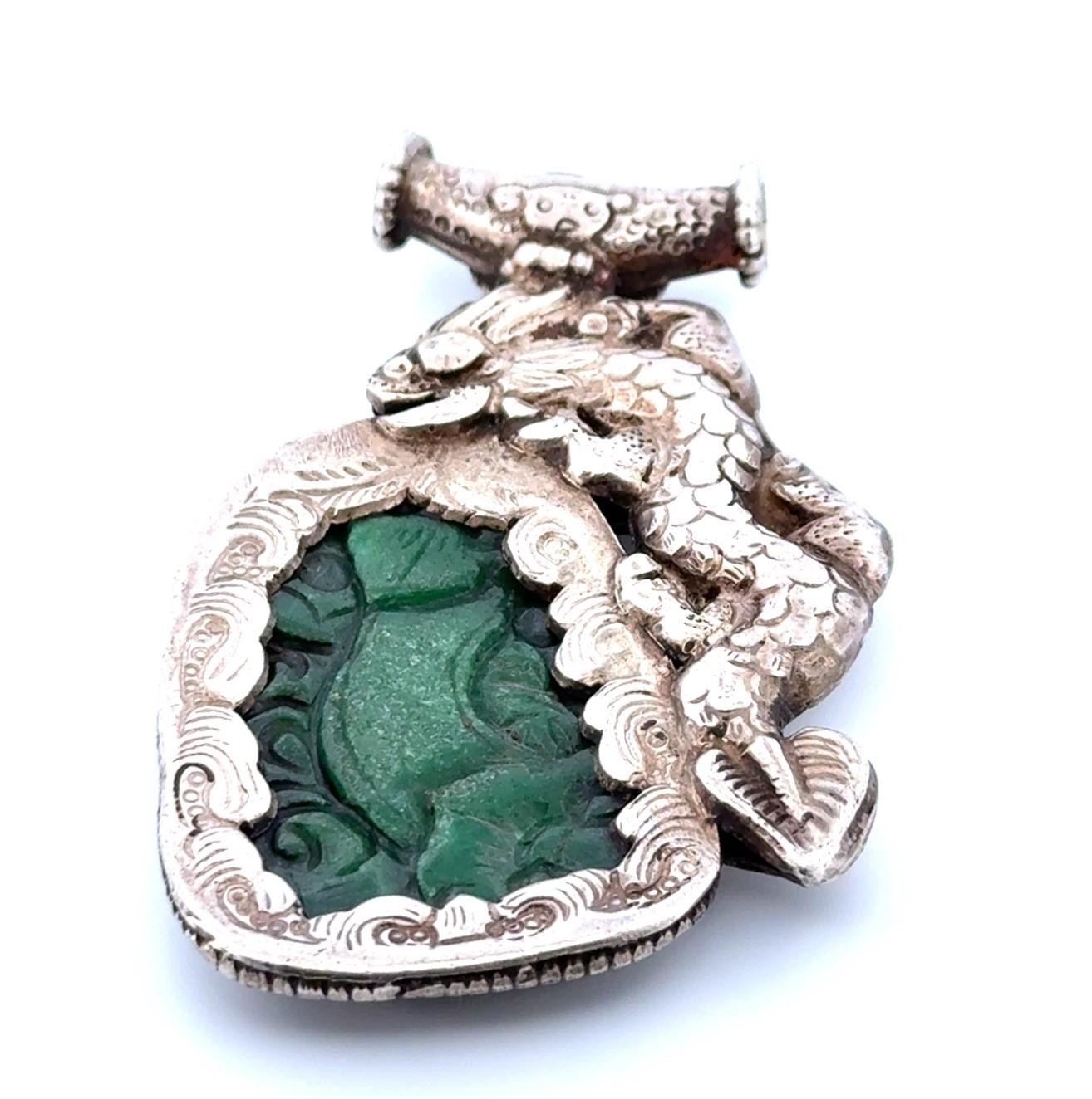Large 925 Sterling Silver Carved Jade & Coral Dragon Pendant 52.1g - Image 5