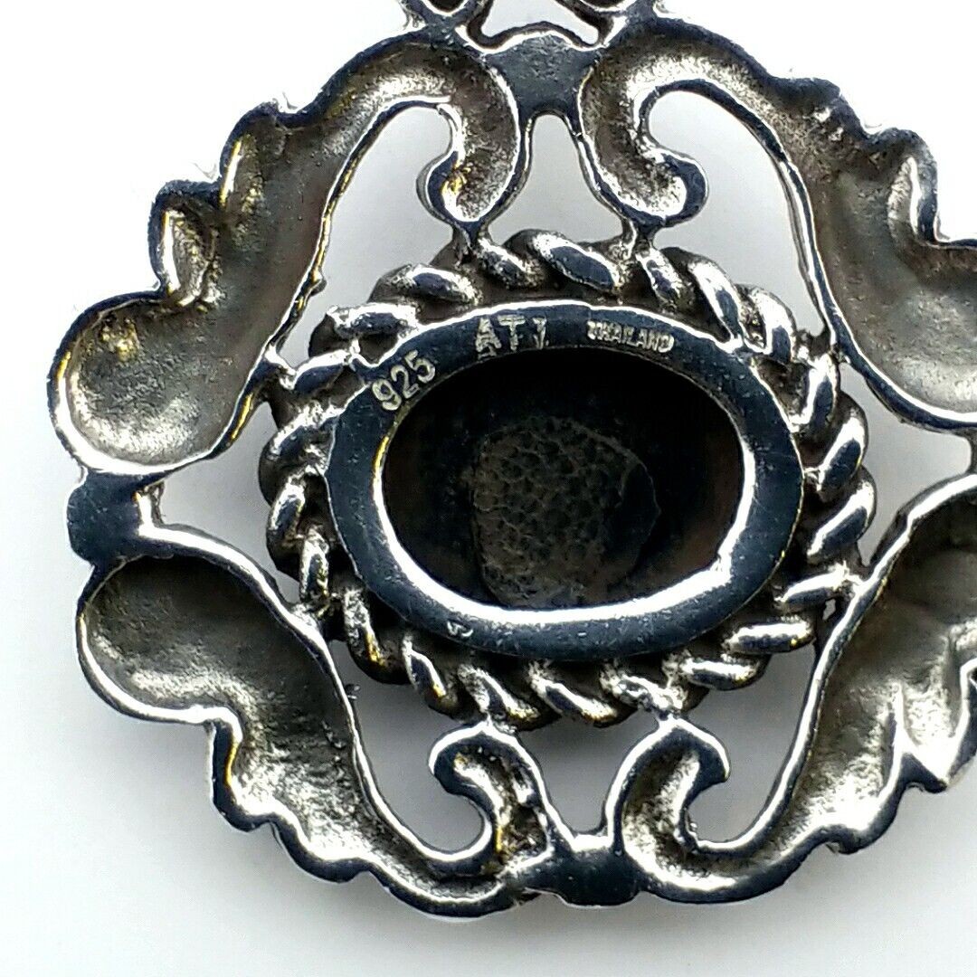 925 Sterling Silver With Cat Eye Black Onyx Pendant 8.6 Grams - Image 2