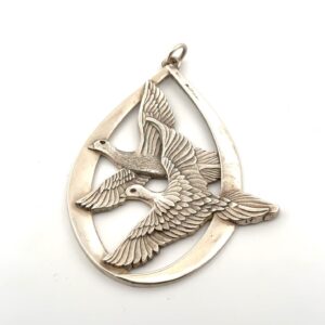 Wallace Sterling 1972 Peace on Earth Doves Pendant Ornament 925 Vintage Silver