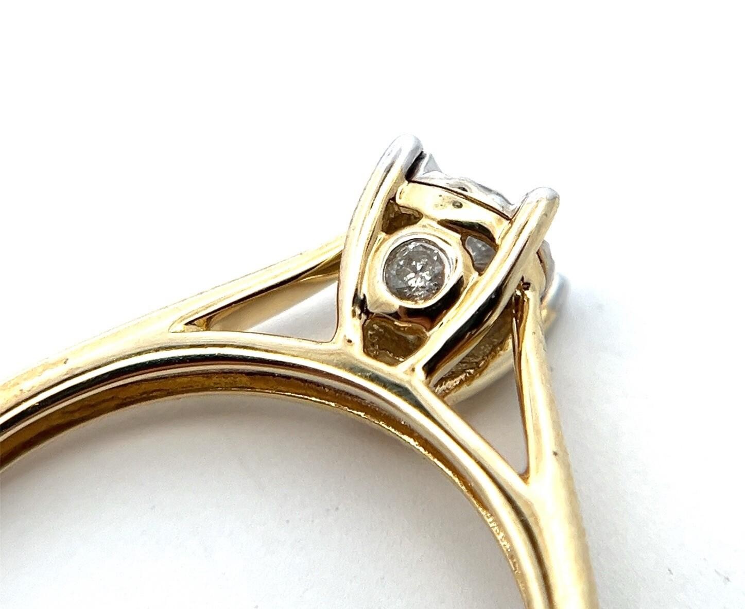 10K Yellow Gold Round Cut 1/4 CTW Natural Diamond Engagement Ring Size: 7.25 - Image 4