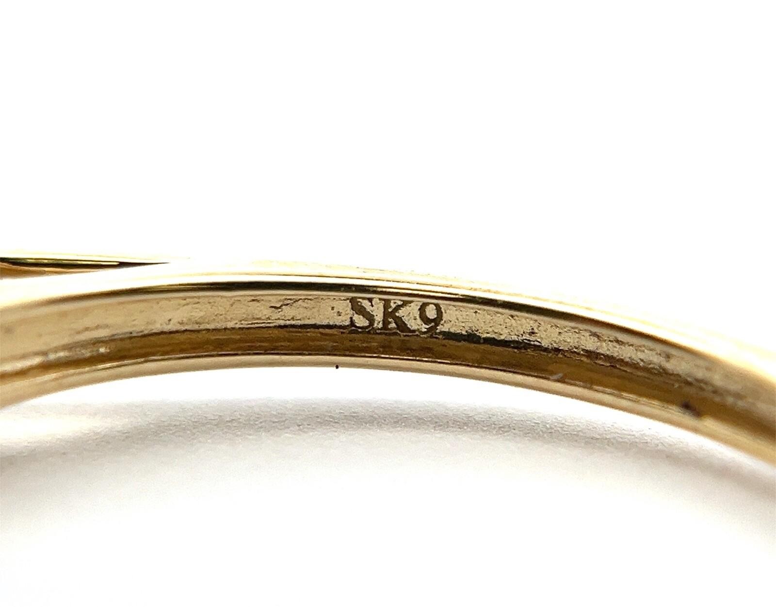 10K Yellow Gold Round Cut 1/4 CTW Natural Diamond Engagement Ring Size: 7.25 - Image 6
